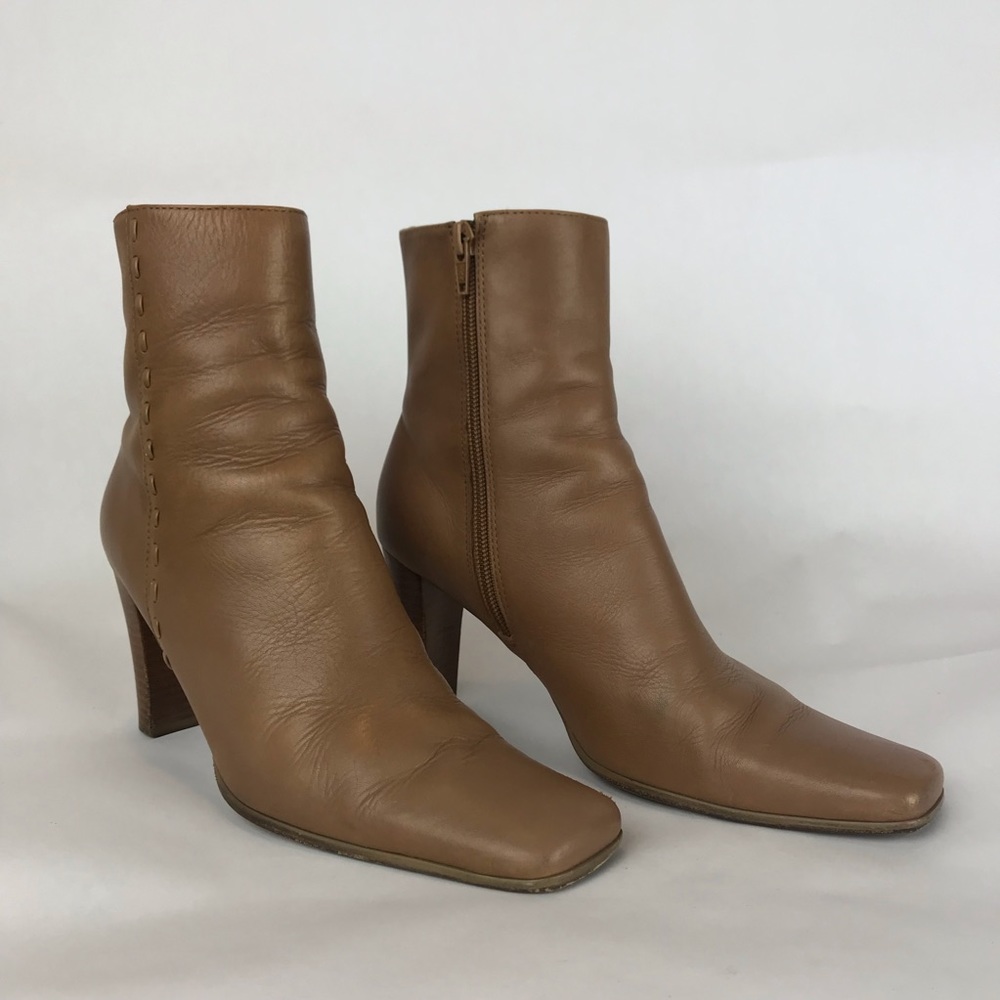 Charles David Vero Cuoio (Genuine Leather) Boots